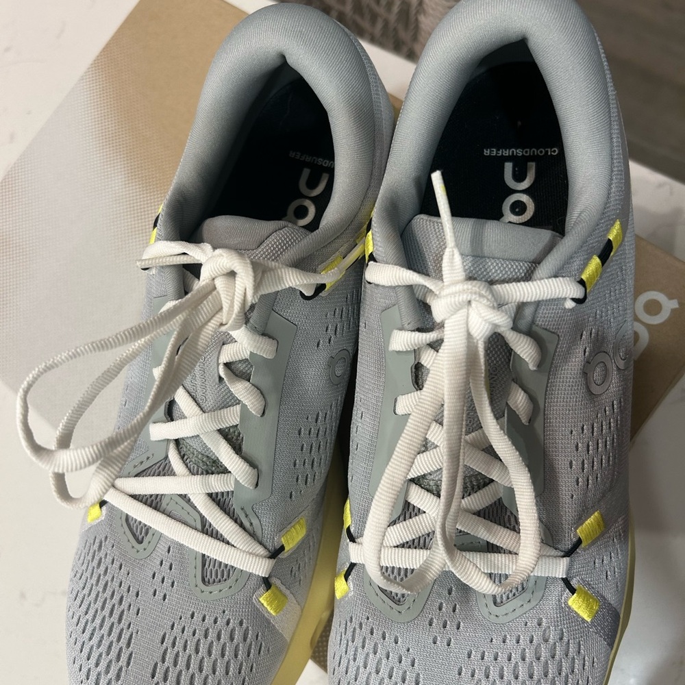 Size 9 On Cloud, Cloudsurfer
